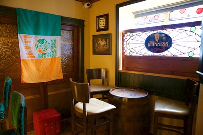 paddymacspub-bar_09.jpg